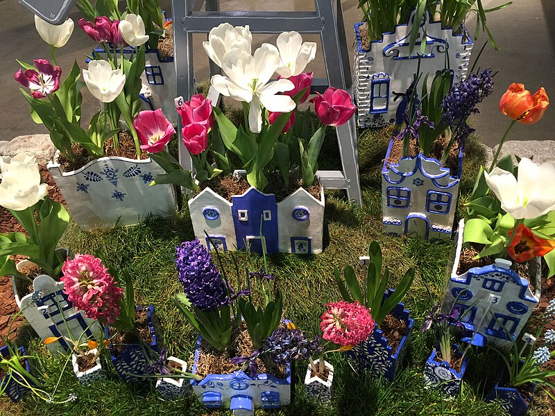 File:2017 Philadelphia Flower Show (34822862356).jpg