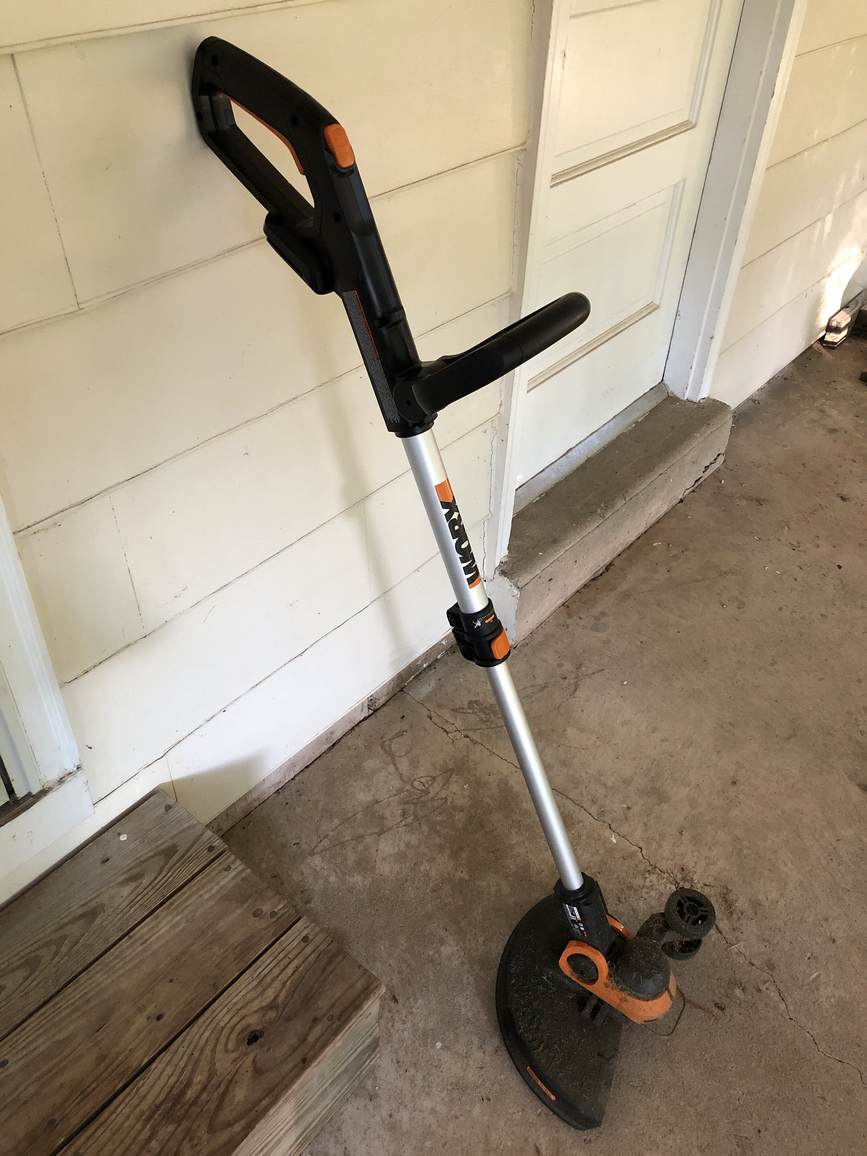 Worx 12 20V Cordless Trimmer/Edger Wg163