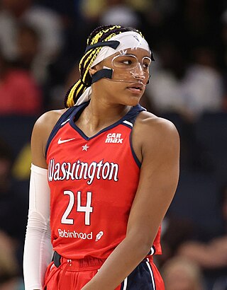 <span class="mw-page-title-main">Aaliyah Edwards</span> Canadian basketball player (born 2002)