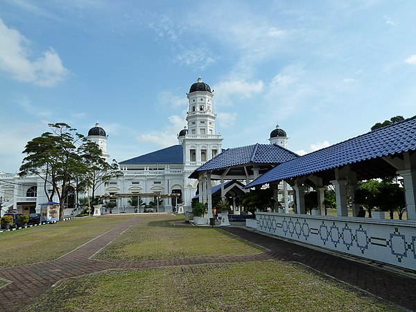 Sultan Abu Bakar State Mosque