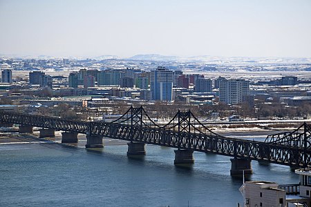 Aerial view of Downtown Sinuiju.jpg