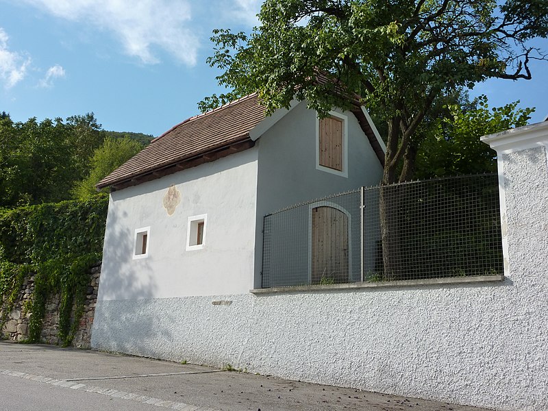 File:Aggsbach Markt Waschhaus.jpg