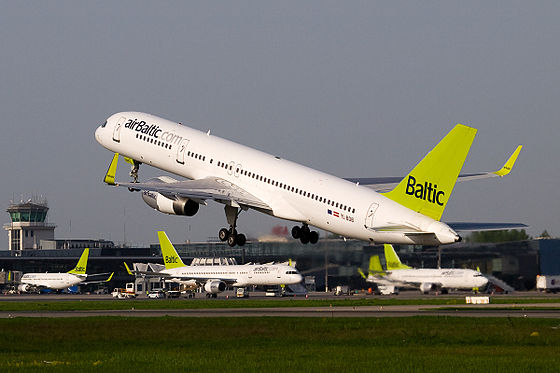 airBaltic Boeing 757−200WL take-off at Riga International Airport