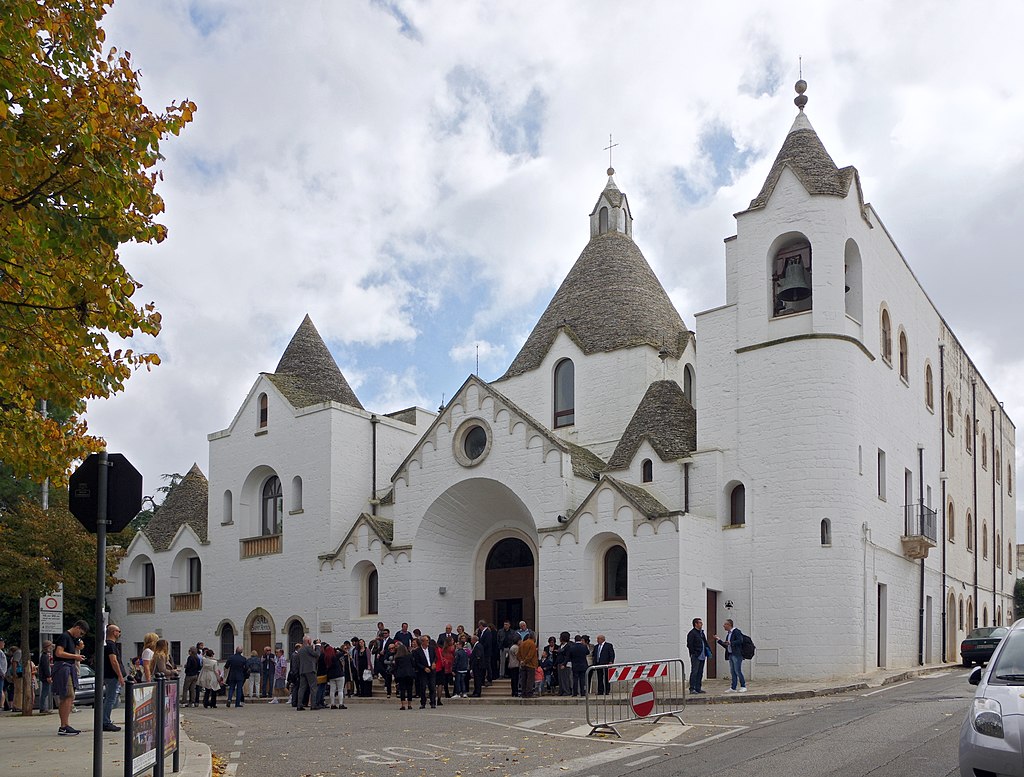 Alberobello BW 2016-10-16 12-24-29