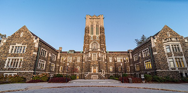 Alumni Memorial Building in November 2019