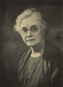 Anna Čapkova-Vostrovská okolo roku 1935