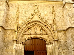 Arco conopial de las Claras.JPG