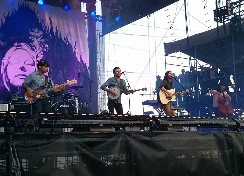 File:Avett Brothers Bottlerock 2013.jpg