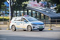 比亞迪e6（第二代）藍白色純電動計程車