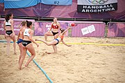 Deutsch: Beachhandball bei den Olympischen Jugendspielen 2018; Tag 5, 10. November 2018; Mädchen, Hauptrunde - Kroatien-Niederlande 1:2 English: Beach handball at the 2018 Summer Youth Olympics at 11 October 2018 – Girls Main Round – Croatia-Netherlands 1:2