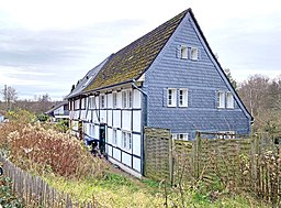 Biesenbach 17 (Leverkusen) (2)