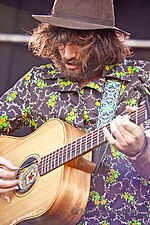 Thumbnail for File:Big Day Out Melbourne 2011 - Angus &amp; Julia Stone (5407365220).jpg