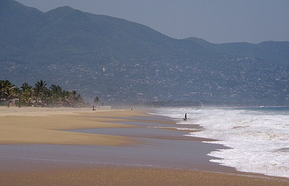 Beach in the north of Acapulco