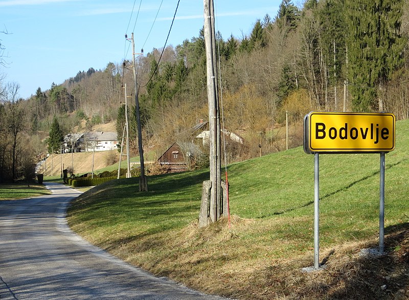 File:Bodovlje Slovenia 2.jpg