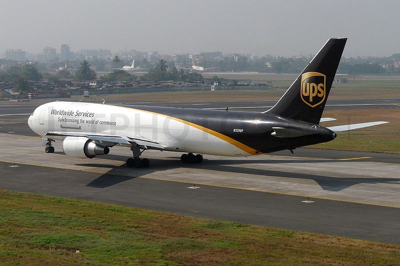 File:Boeing 767-34AF(ER), United Parcel Service (UPS) JP7542049.jpg