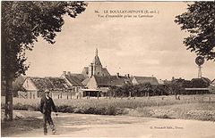 Boullay-Mivoye Vue d'ensemble prise au Carrefour église éolienne