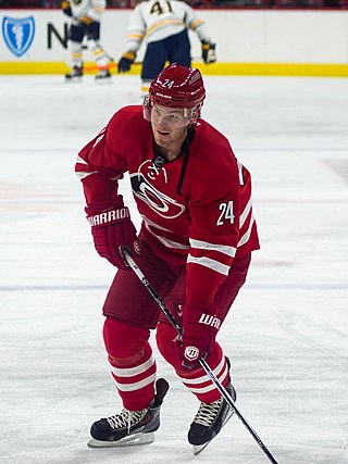 <span class="mw-page-title-main">Brad Malone</span> Canadian ice hockey player