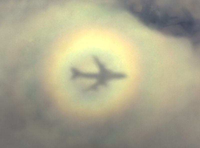 File:Brocken spectre 02.jpg