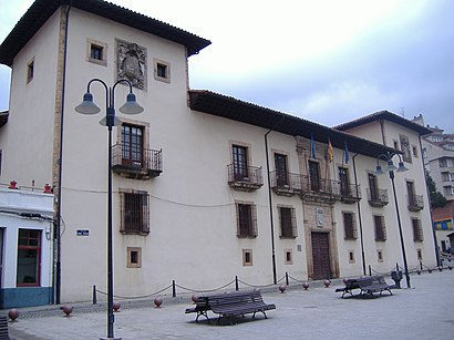 Com arribar a Cangas Del Narcea amb transport públic - Sobre el lloc