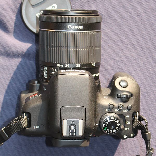 File:Canon EOS Kiss X8i s5.jpg