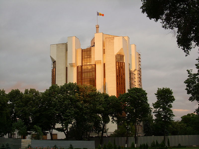 File:Chisinau President Palace.jpg