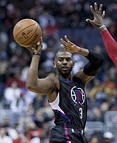 Chris Paul led with 32 points. The Suns won 118–105.