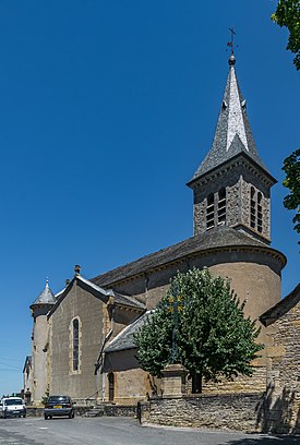Church in Saint-Martin-de-Lenne 01.jpg