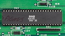Commodore_Amiga_1000_-_main_board_-_MOS_8367R0-7824.jpg