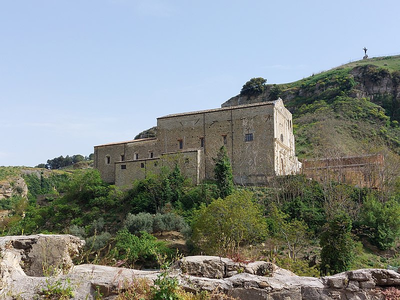 File:Corleone - Convento San Salvatore 4.jpg