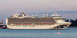 Crown Princess Edinburgh 2019 (decupată) .jpg