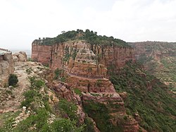 Dabba Selama Kloster auf einer kleinen Mesa in Adigrat Sandstein