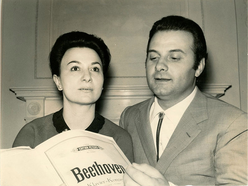 File:Daniele Barioni & Vera Franceschi circa 1962.jpg