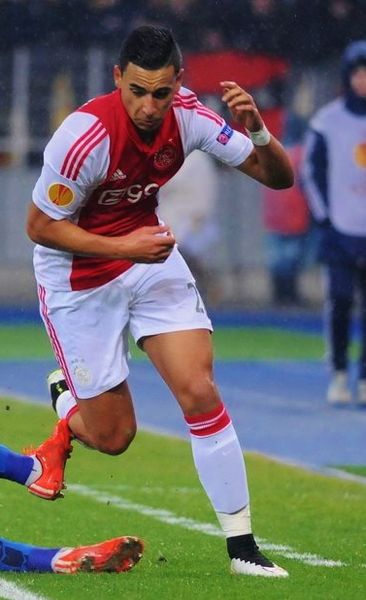 El Ghazi playing for Ajax in 2015