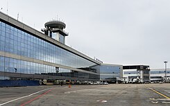Domodedovo International Airport terminal building.jpg