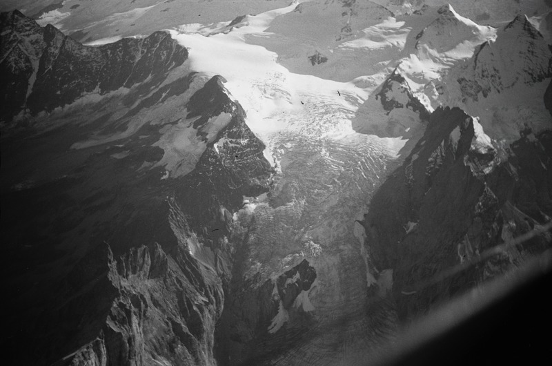 File:ETH-BIB-Rosenlauigletscher, Wellhorn-Inlandflüge-LBS MH05-06A-08.tif