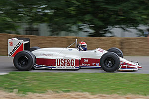 Eddie Cheever 2008 Goodwood.jpg