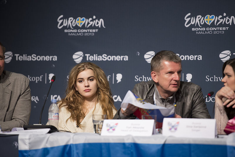 File:Emmelie de Forest, ESC2013 press conference 09.jpg