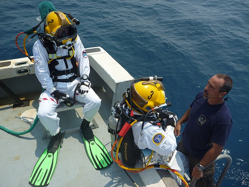 File:Engineering Divers getting ready to dive to test gear (5727393609).jpg