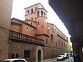 This is a photo of a building indexed in the Catalan heritage register as Bé Cultural d'Interès Local (BCIL) under the reference IPA-27682.