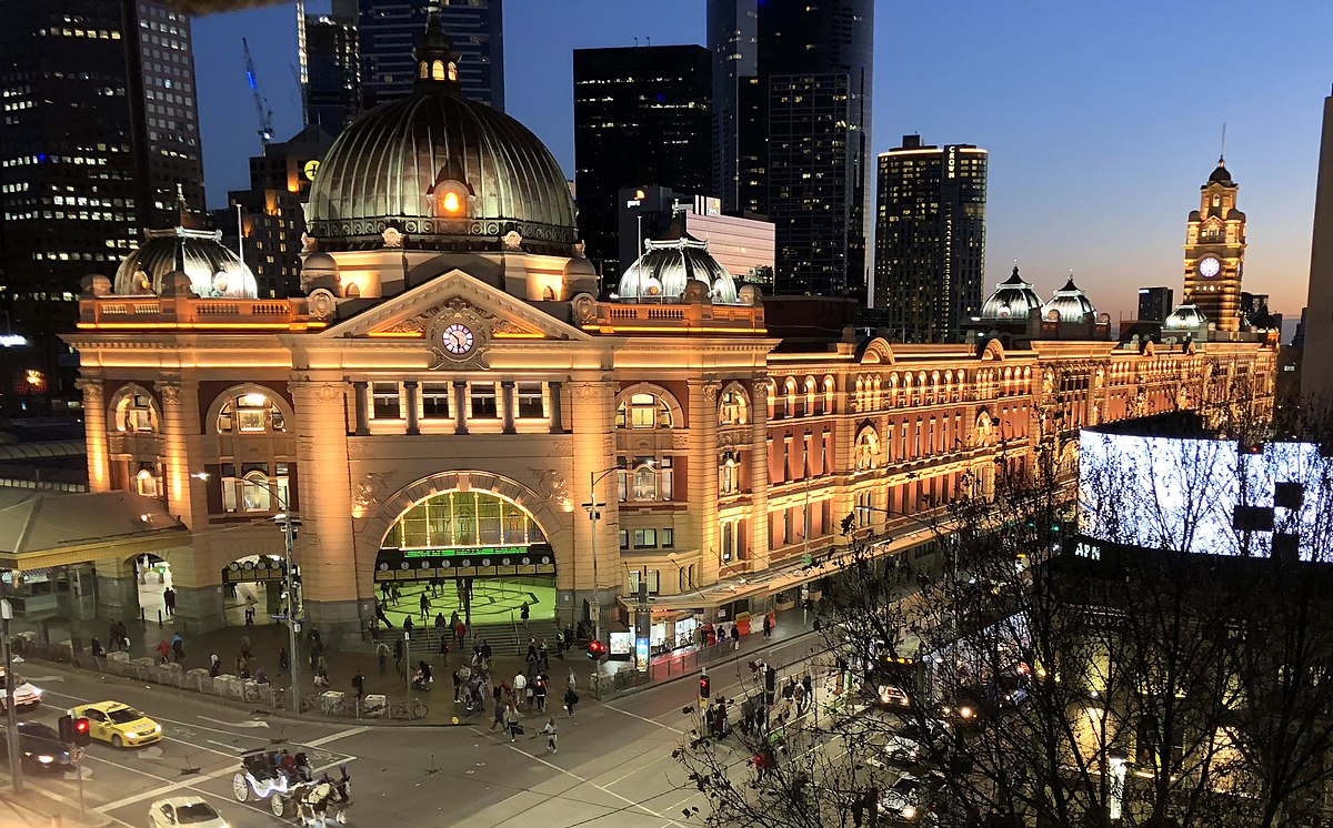 Flinders Street railway station - Wikipedia