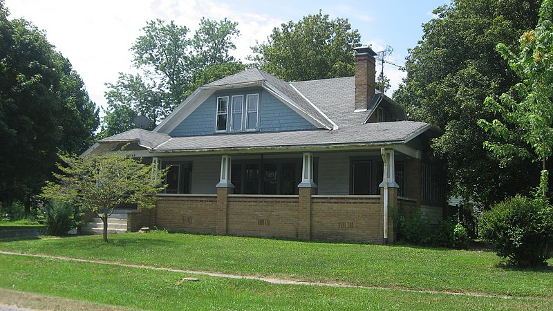 File:Floyd and Glenora Dycus House.jpg