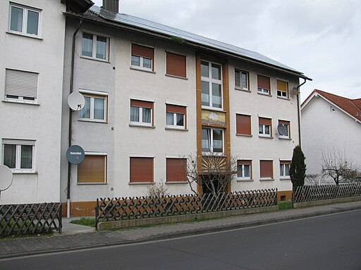 Forsthausstraße 11, 1, Raunheim, Landkreis Groß-Gerau