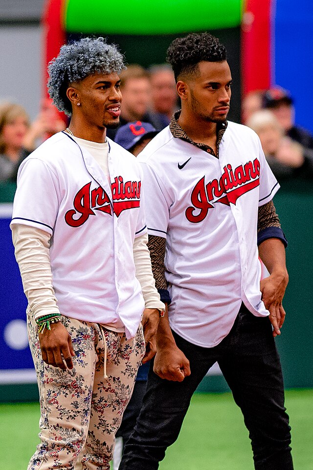 Francisco Lindor on X: La familia! the best gift God has given me 🙏🏽   / X