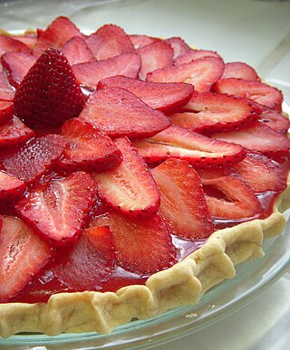 <span class="mw-page-title-main">Strawberry pie</span> Dessert of strawberries in a pie crust