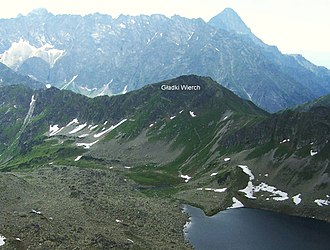 Pass (rechts vom Gładki Wierch) vom Bergpass Zawrat