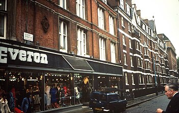 Gilbert Street in London in 1977 Gilbert Street 1977 spc.jpg