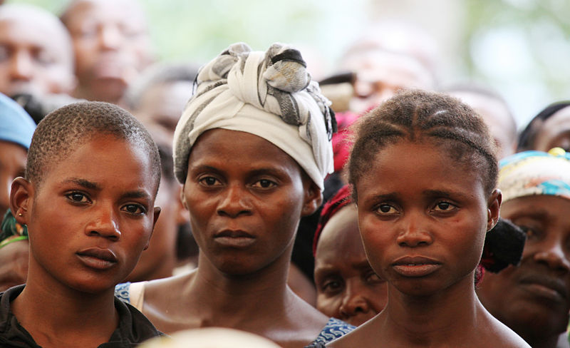 File:Girls in Walikale at the meeting (6127198872).jpg