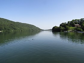 Grand lac de Laffrey makalesinin açıklayıcı görüntüsü