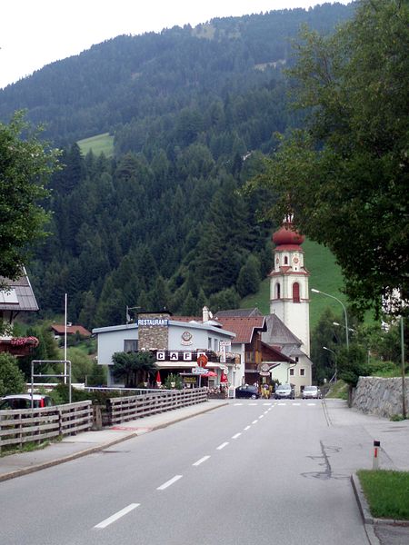 File:Gries am Brenner.jpg