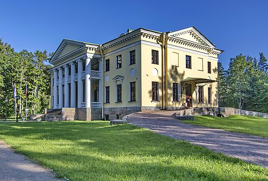 Усадьба гагариной. Холомки усадьба князя Гагарина Порховский. Порхов усадьба Холомки. Холомки Порховский район усадьба. Усадьба Холомки Псковской области.